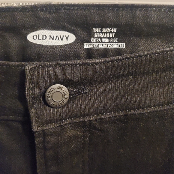 Extra High Rise Jeans - Picture 3 of 4